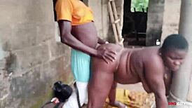 hey dude, new electrician just railed his fat boss lady doggystyle outdoors