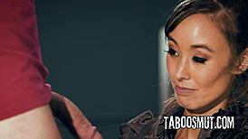 ASIAN TEACHER BEGS STUDENT: IMPREGNATE MY BUBBLE BUTT ON CAMERA!