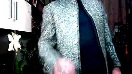 AIMEE'S CHUBBY MATURE CUNT STRETCHED BY BIG DILDO IN LOVENSE RIDE SQUIRTING SCREAMING