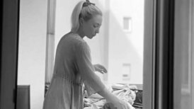 chubby babe hangs laundry naked on balcony flashing shaved pussy to neighbors! 😏👀🍑