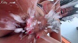 capturing my wildest squirting orgasm close-up this year 💦😩🔥