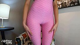 did my yoga workout just to suck dick... ends with cum blast on leggings! full vid on red - mysteriouskathy