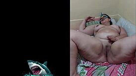 Lonely mom devours raw foreign cock bareback in Medellin streets
