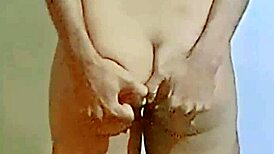 Viral desi slim Muslim girlfriend's big natural boobs bounce as she's fucked hard