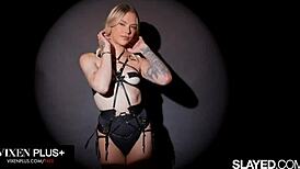 Kenna James and Dylan Moore slam double dildo deep!