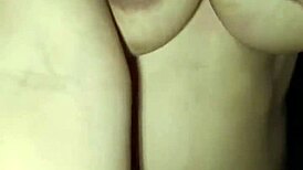 hot indonesian cutie asks boleh aku ngentot temanmu? 😈🍆🔥