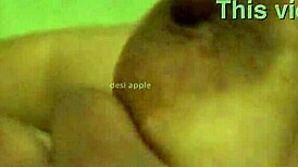 i'm leaking over my delhi girlfriend's hot sextape fuck session with friend