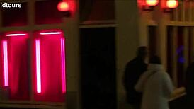 WOW! REDLIGHT DISTRICT OUDEZIJDS ACHTERBURGWAL LIGHTS UP AMSTERDAM'S DUTCH TOURIST SPOT!