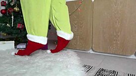 On Christmas The Grinch Fucked Me Hard And Rough!