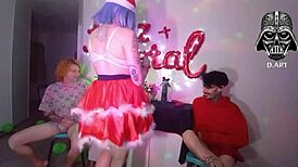 mulher do noel DOMINANDO her corninho with two DOTADOS cosplay feet fetish roleplay 😈👠🔥