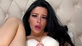 hey american student, show me your horny solo squirting toy play