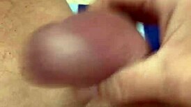 Nakedman15 flashes cock close-up after watching mature pussy eating action