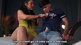 Inexperienced stepson learns from big-bootied stepmom's sexy curves