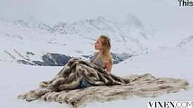 Bella Spark ditches boyfriend for outdoor stranger sex