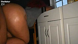 Tatted thick lightskin with fat ass sneaks for bbc suck and laundry fuck