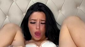 american exchange student fingers pussy squirts hard on webcam toys