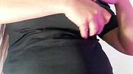 Colombian latina aunt teases massive cameltoe masturbating in tight leggings