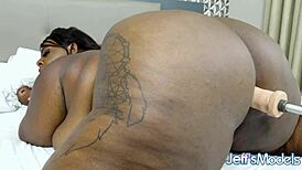 i love watching juicy black bbw thammy leviemont machine fuck her pussy