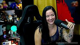 bi mejia loves getting fucked hard on the podcast table... ruan couldn't resist kissing her sexy feet so tasty??