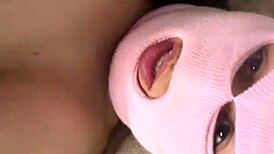 Enorme co�o estrecho eyacula mucha leche de guarra colombiana