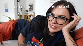 Sharing a bed with big titty goth girls Effy Cutie & Natasha Noel! 🔥🍑😈