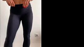 YOUNG AMATEUR FITNESS GIRL Mvivien Clothes