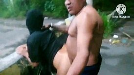 meu marido levou minha amiga na rua do sexo