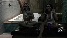 loira safada strips for anal discount and shows her bj skills