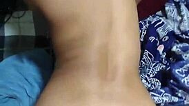 mi hermanastro le da con todo a mi culito petite 18+ y me pone su lechita en la cara