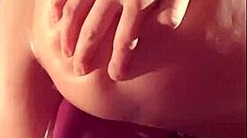 Hot teen 18+ tess masturbates