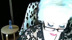 A day in the life of a mature webcam whore who loves to moan