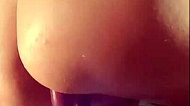 Hot teen 18+ tess masturbates