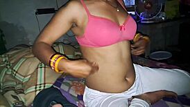 Best indian blowjob ever desi beauty sucking cock deep and sloppy