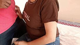 desi school girlfriend first blowjob and hard sex